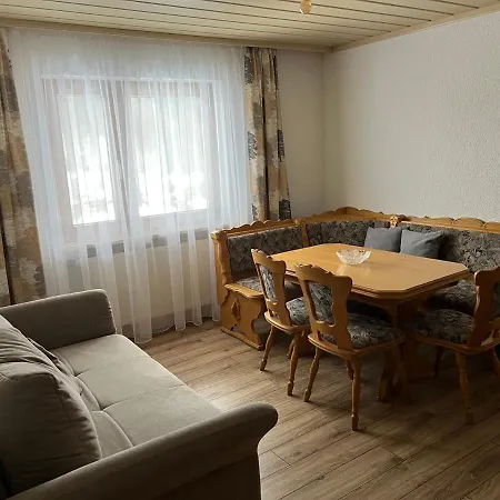 Lägenhet Haus Monica *